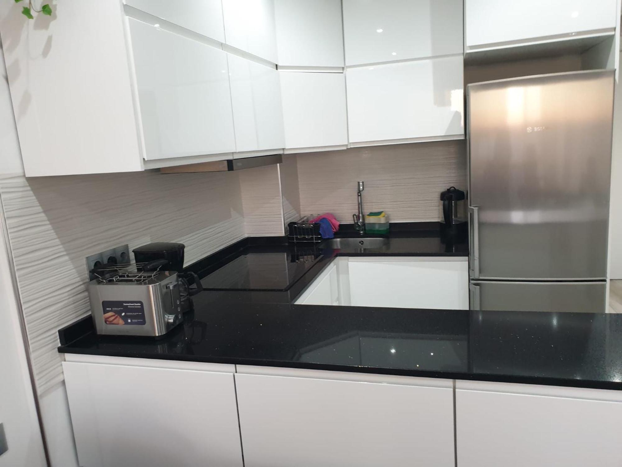 Апартаменты Apartamento Moderno Centrico Фуэнхирола Экстерьер фото