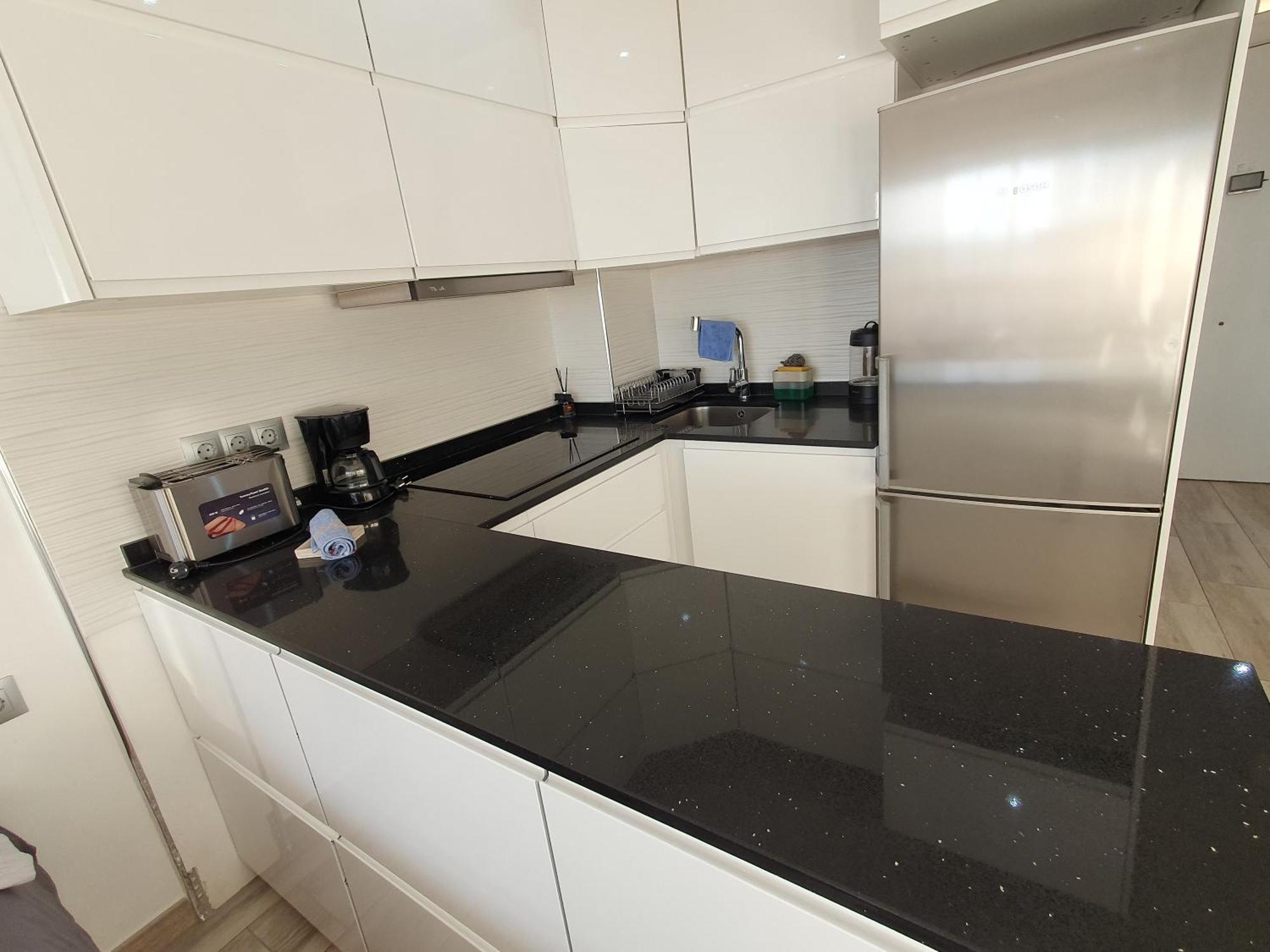 Апартаменты Apartamento Moderno Centrico Фуэнхирола Экстерьер фото